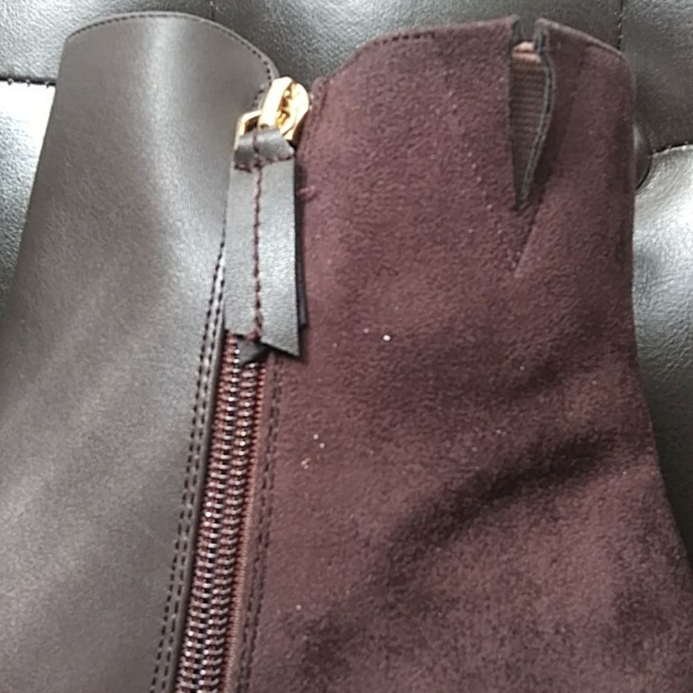 *NWT*The Adrianne Bootie by Comfortview® in  Dark Brown - Picture 9 of 10